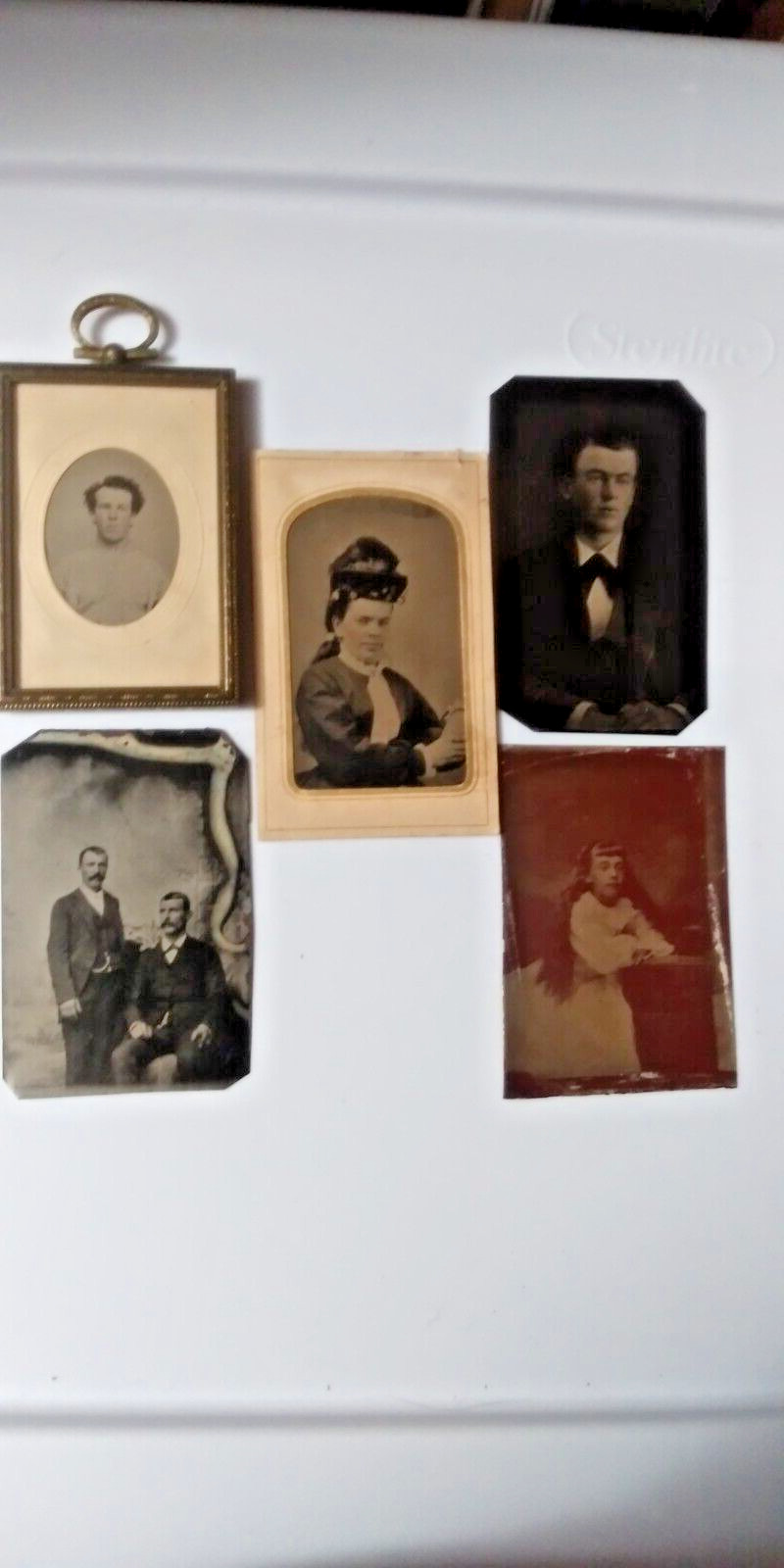 Tin Type Lot of 5 Pictures 1900\'s Lot # TTG