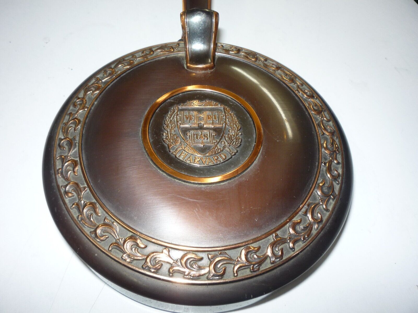 Rare Vintage HARVARD University Pan Veritas Shield Logo - Hyde Park Pot