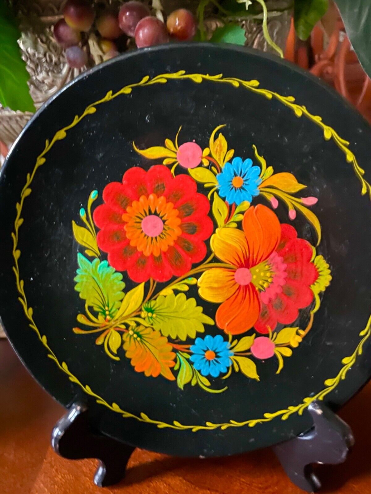 Beautiful & Colorful Khokhloma Russian Folk Art hand painted Wooden Plate 6\