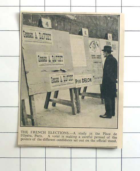 1936 French Election, Place De L\'opera Paris, Studying Posters