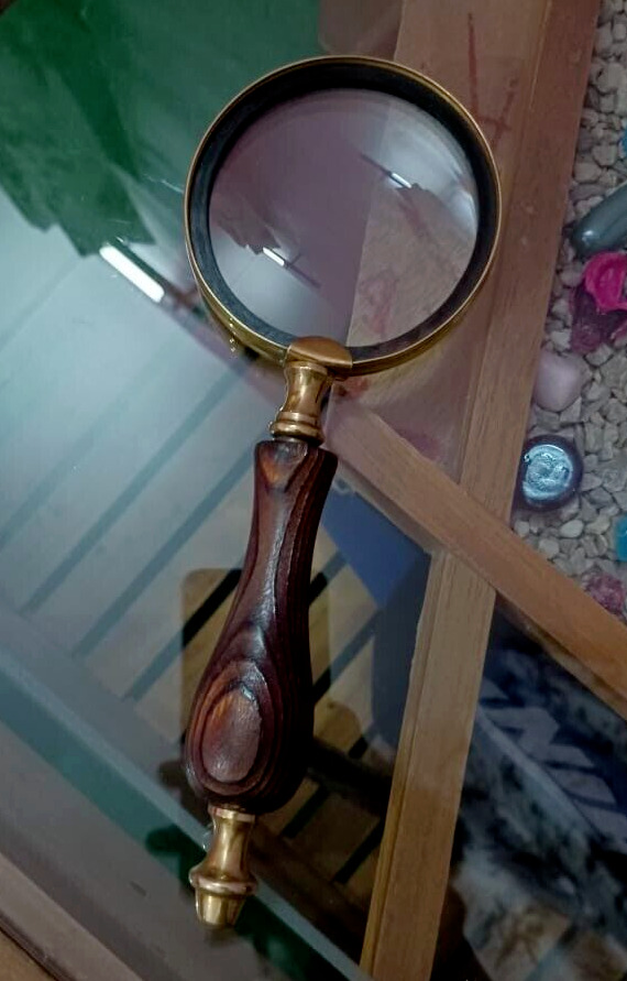 Antique Brass Heavy Magnifying Glass Vintage Magnifier Collectible gift Item