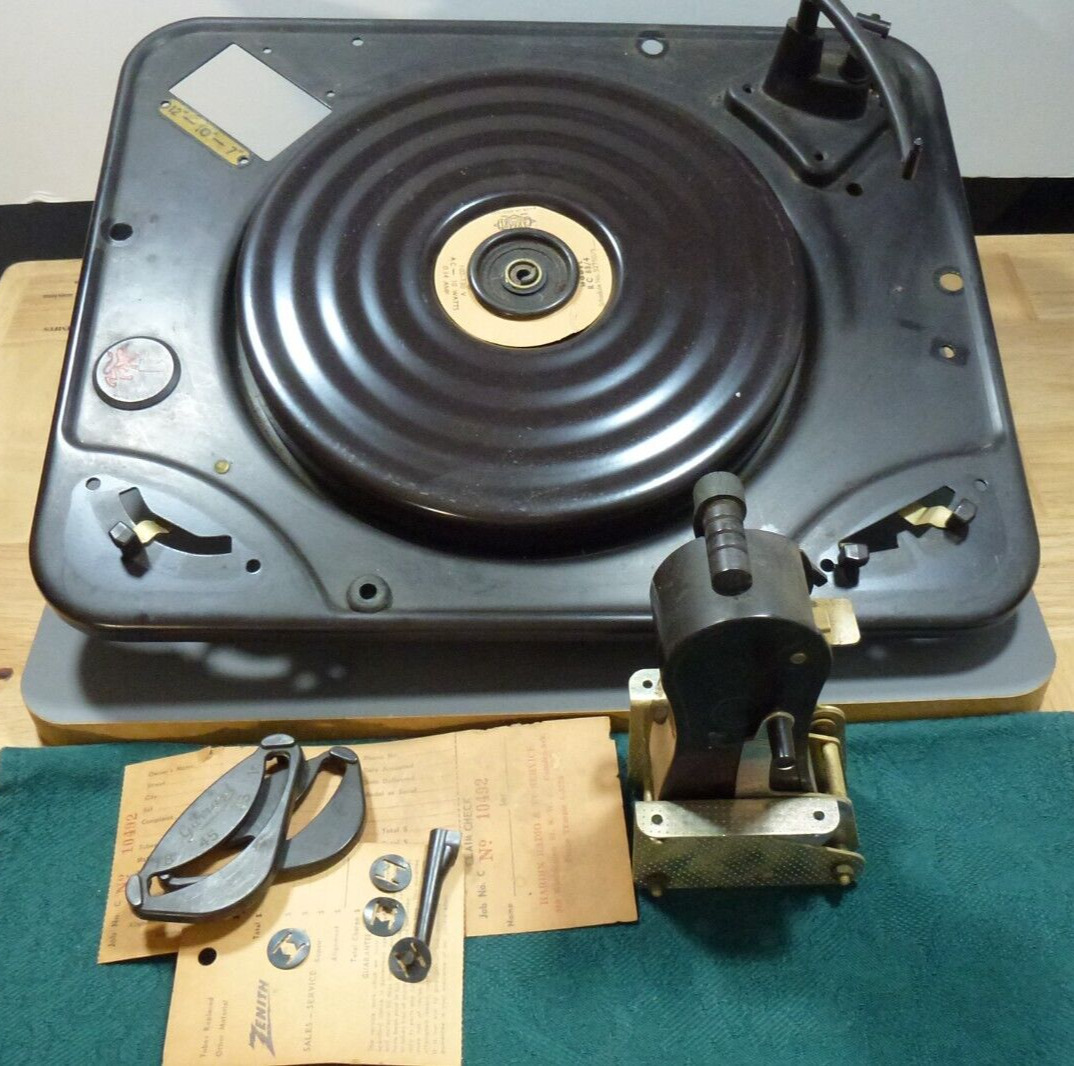 VNTG GARRARD RC88/4 TURNTABLE CHASSIS w/ Motor & Parts, for Parts, etc.