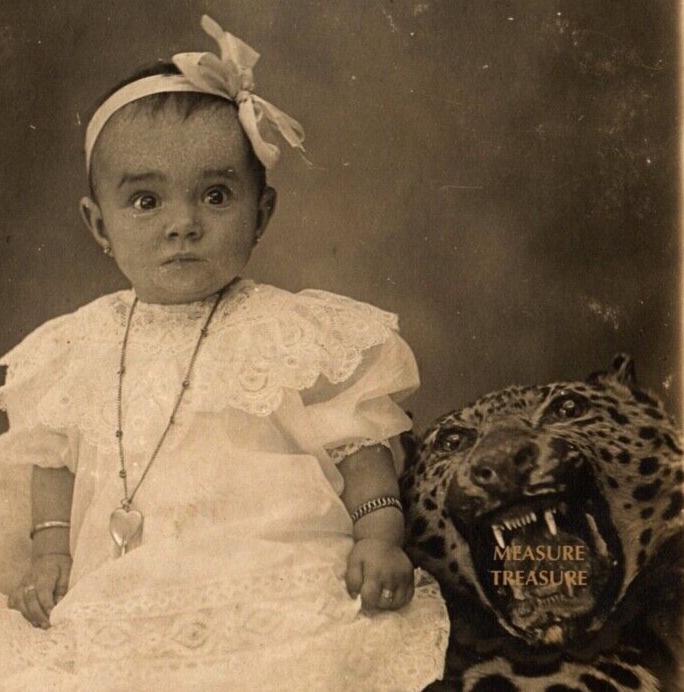 C.1910 WOW RPPC GIRL AFRAID CHEETAH LEOPARD TAXIDERMY PROP STUDIO Postcard PS