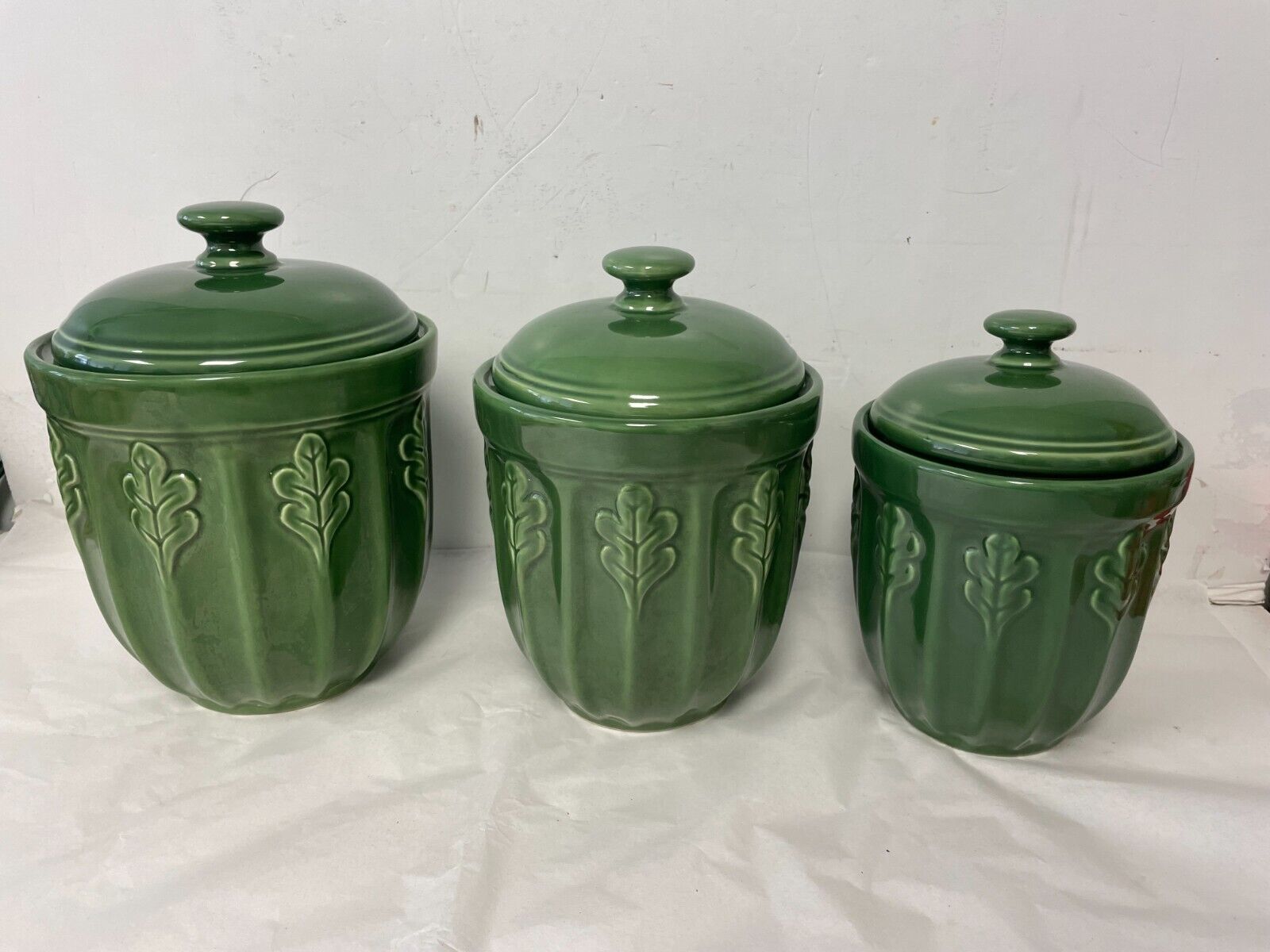 x3 Set FURIO Vintage Oak Leaf Embossed Home Pottery Green Canister MINT 8\