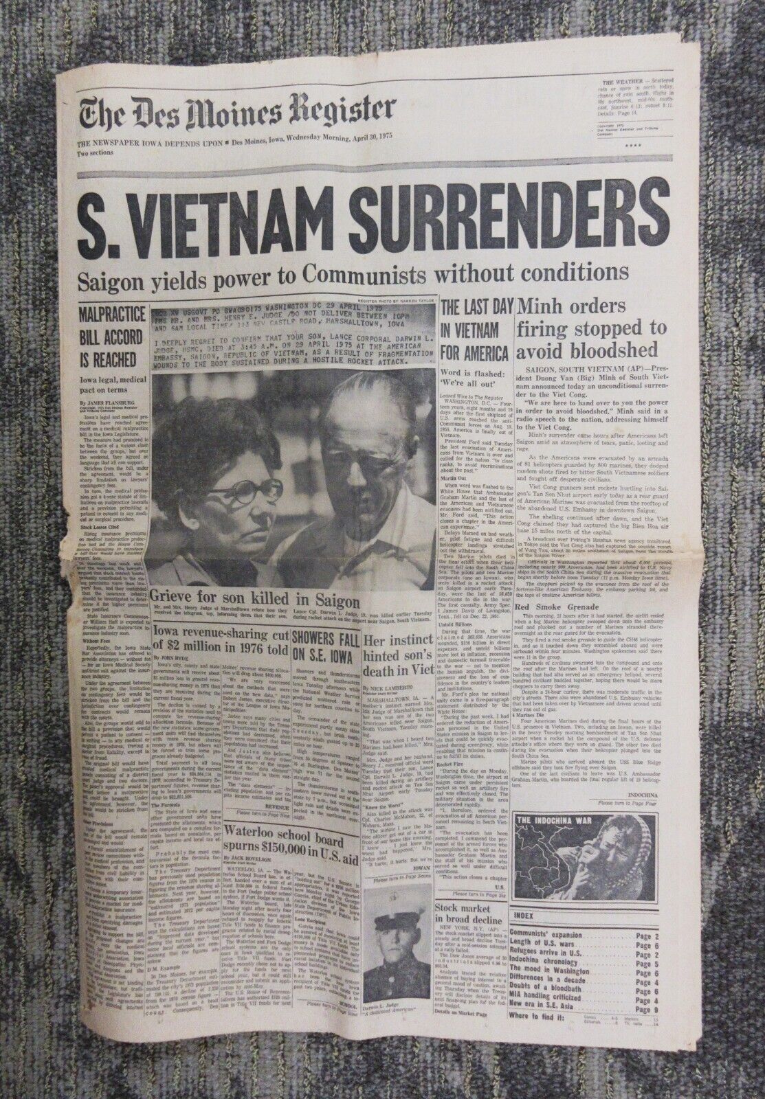 South Vietnam Surrenders Vintage April 30, 1975 Des Moines Register Newspaper
