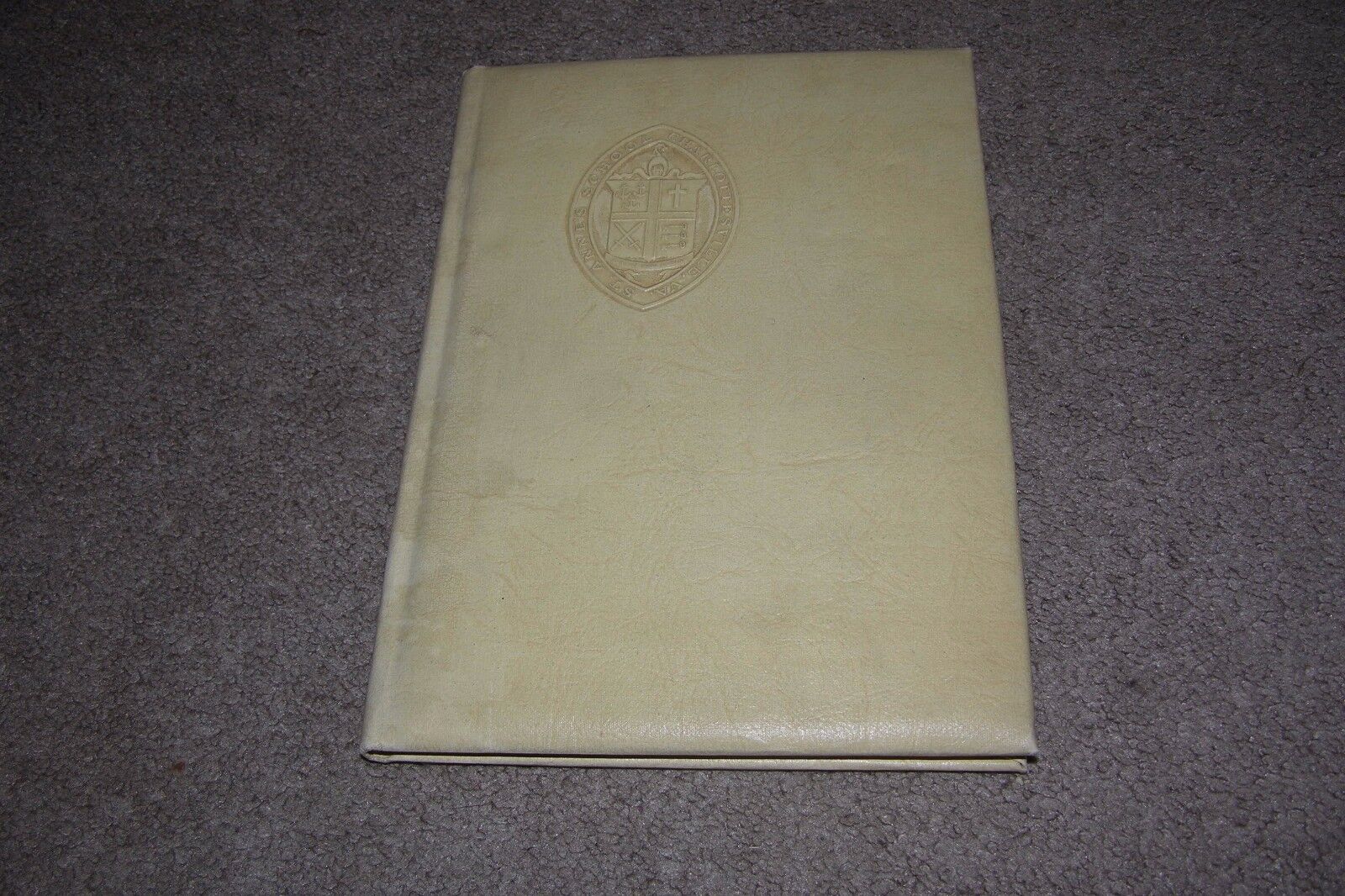 1944 Yearbook St. Anne\'s School Charlottesville Virginia