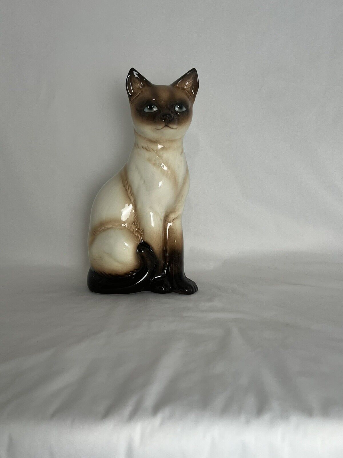 Large Goebel Sitting Siamese Cat Figurine West Germany #31 888 29 Signed 11