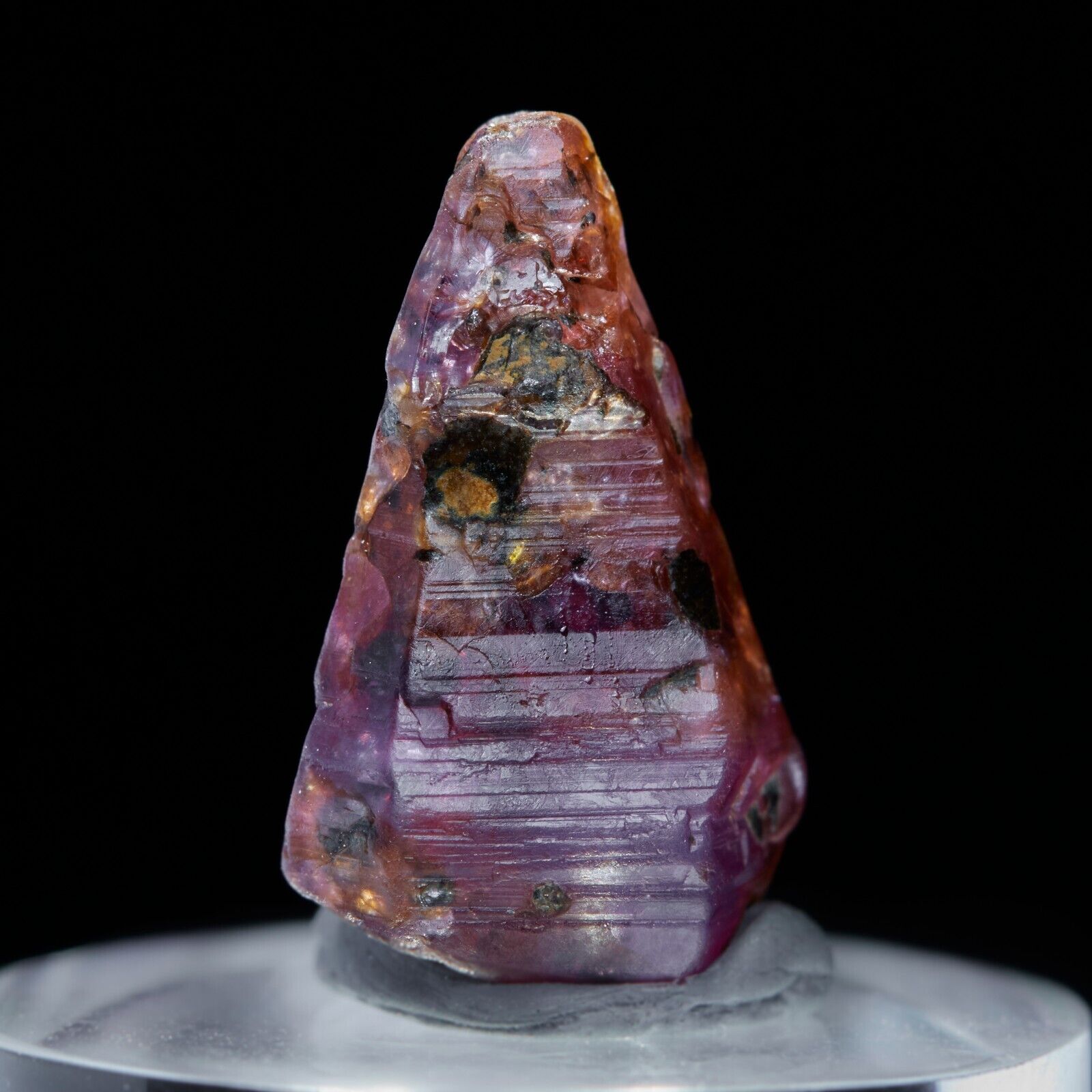 8.5ct Pink Sapphire Corundum crystal from Ratnapura, Sri Lanka