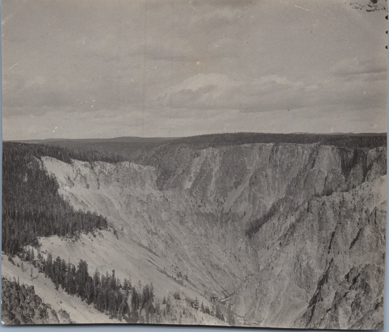 USA, Yellowstone, The Canyon, Vintage Print, ca.1910 Vintage Print D�