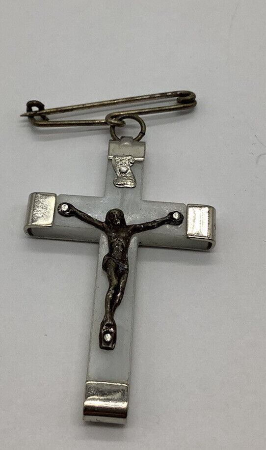 Vintage Italy Mother Of Pearl Crucifix Pin