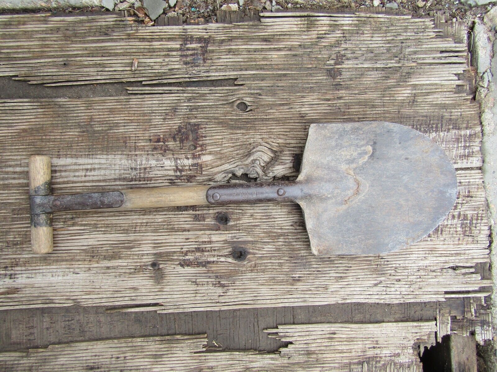US Army WWI Trench Shovel M1910 T-Handle