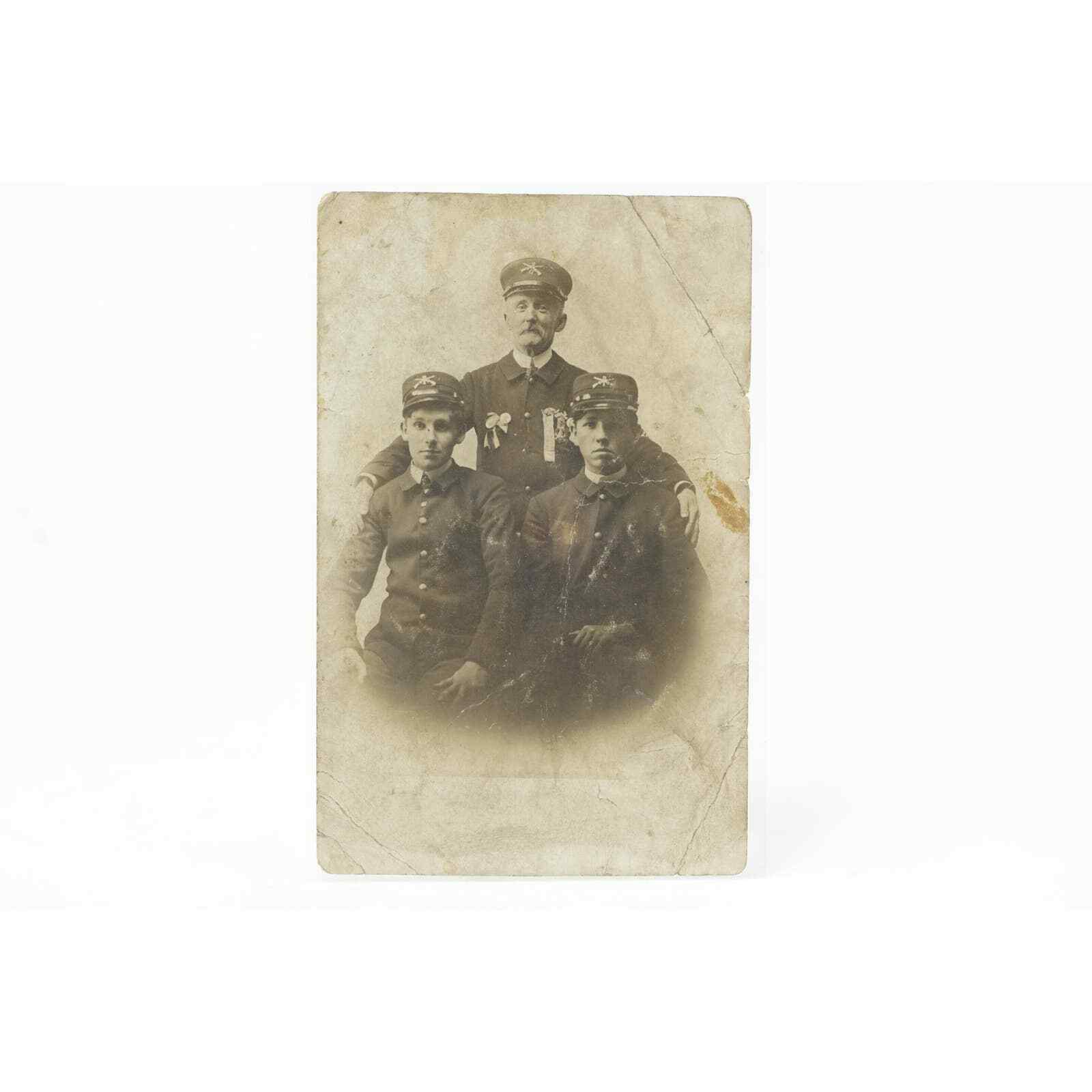 2nd Infantry Company G Decorated War Hero Two Younger Infantrymen RPPC Photo