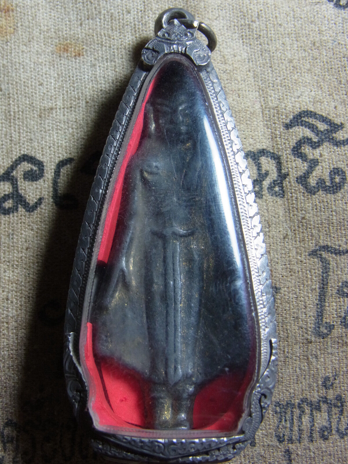 Phra Roung Perd Lock ,Nuer Chin ,Kru Wat Mahathat ,Sukothai  Buddha .6-700yr