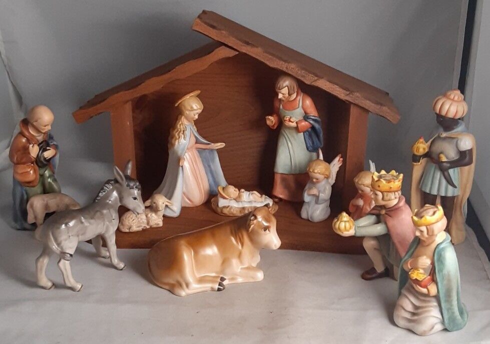 Goebel Hummel 13 pc Nativity Figurine Set 214 Series W. Germany