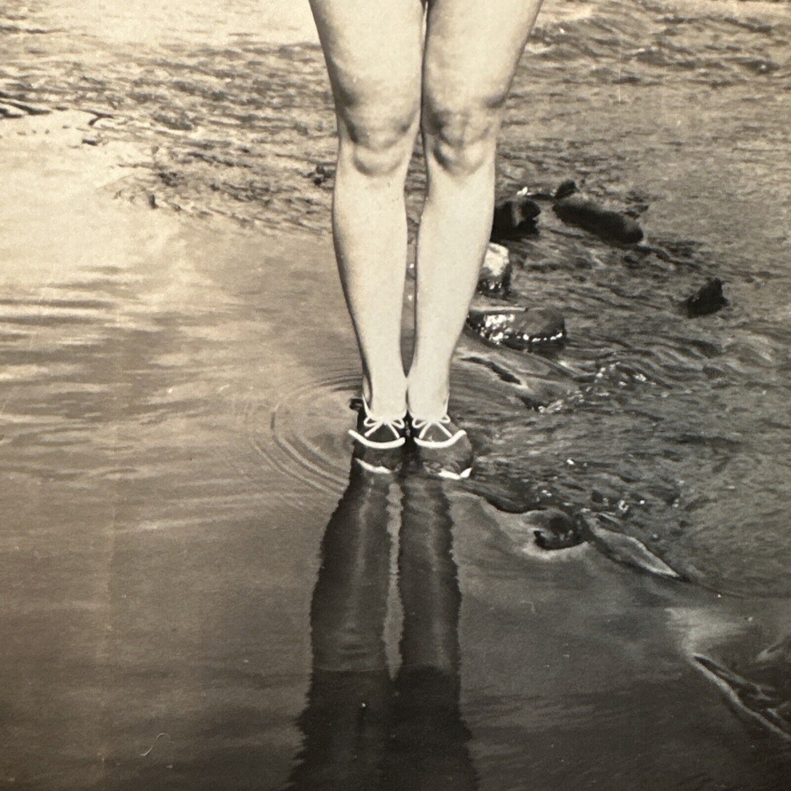 VINTAGE PHOTO 1940s beautiful woman standing in reflective Puddle Reflection Leg