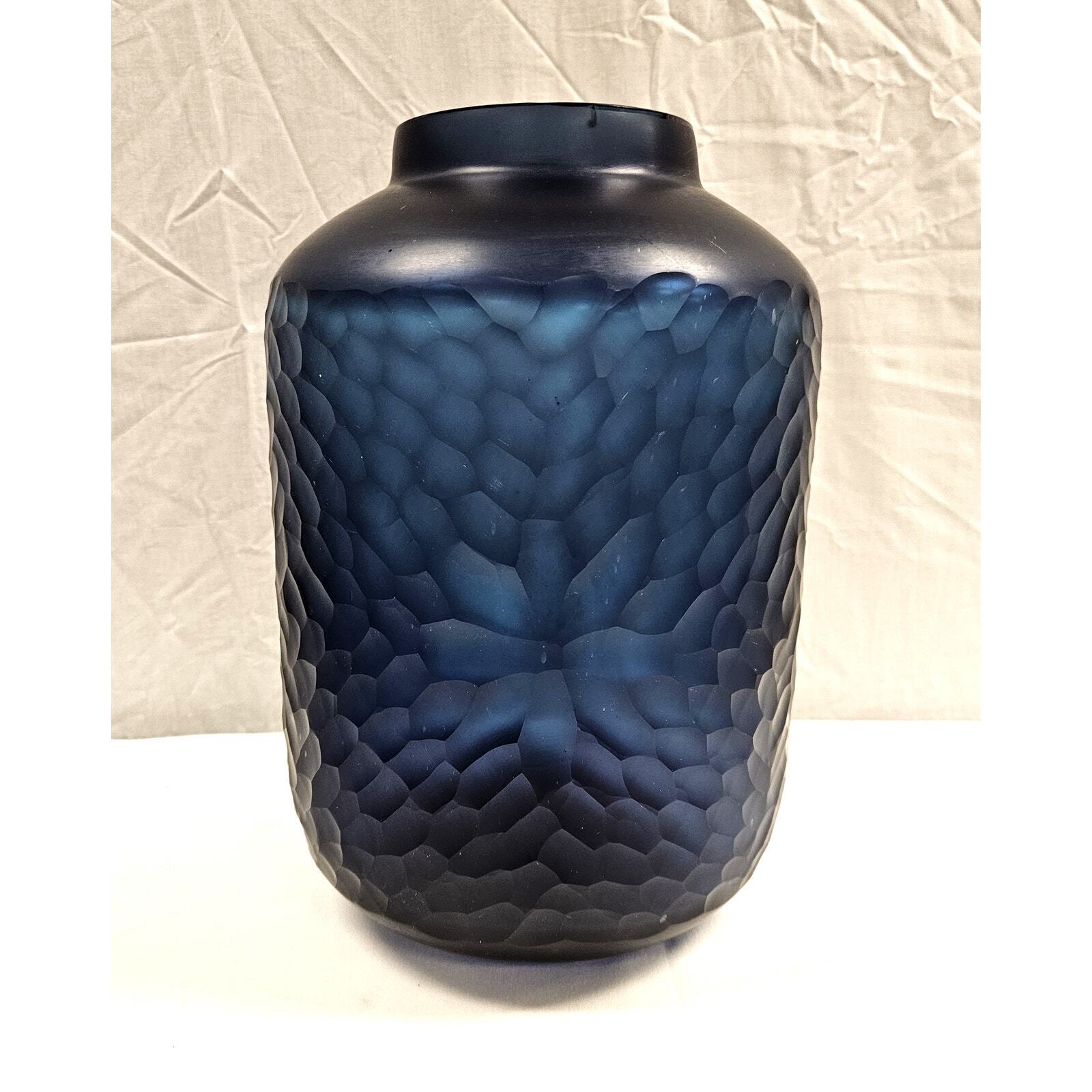 Chiseled Blue Art Glass Vase 13\