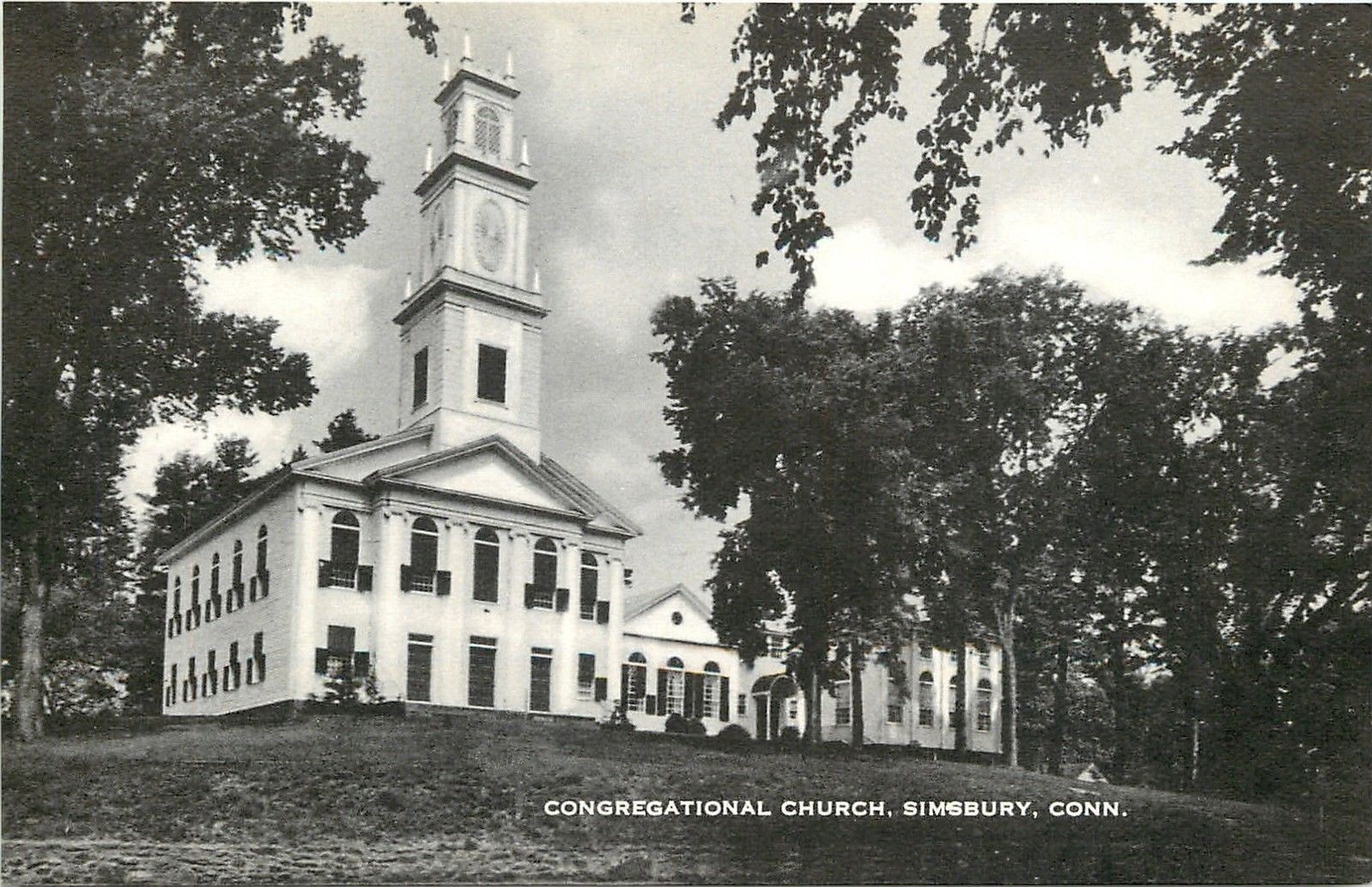 Simsbury Connecticut~Congregational Church~1930s B&W Postcard