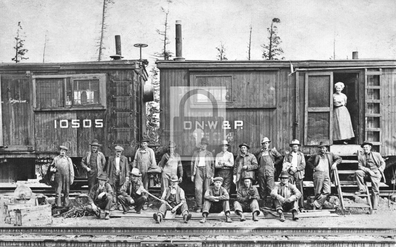 Duluth Winnipeg & Pacific Railway Train Crew Minnesota MN Reprint Postcard