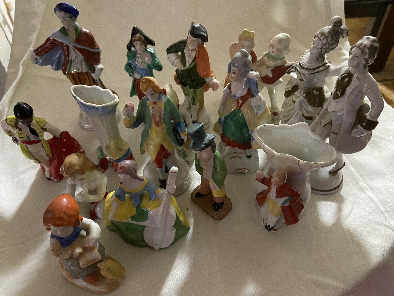 15 Small Vintage Figurines, Probably All Made In Japan, But Some Are Not Stamped