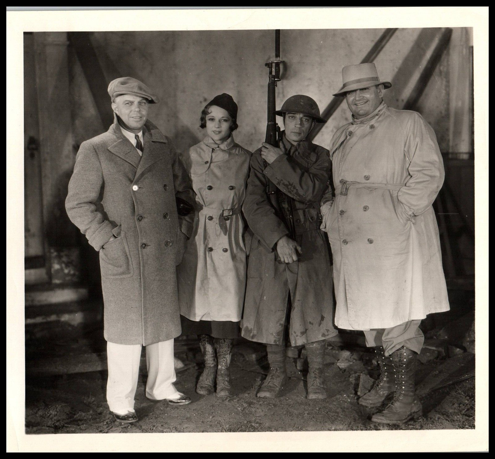 Buster Keaton + Sally Eilers in Doughboys (1930) DIRECTOR EDDIE CLINE PHOTO 681
