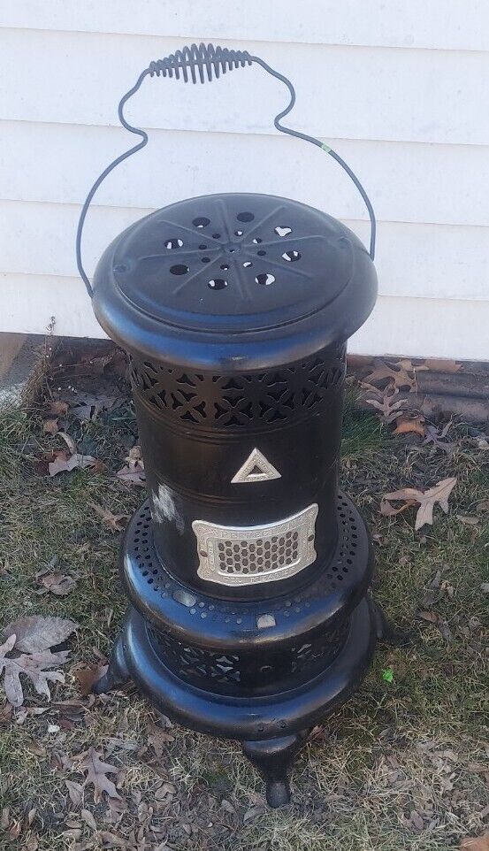 Vintage PERFECTION OIL Kerosene Heater MODEL 525 in Nice Condition