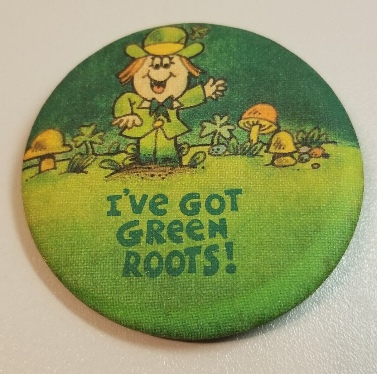 Vintage St Patrick\'s Day Button Pin Leprechaun Irish Ireland Green Hallmark 1981