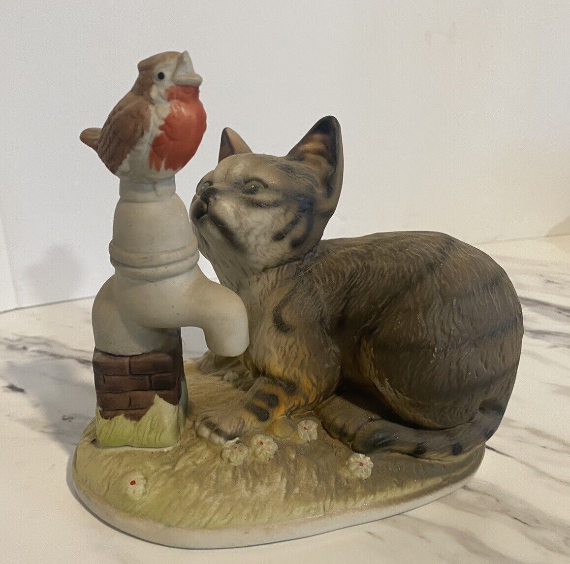 Vintage Kitten Cat Figurine And Red Bird Robin On Water Spout Porcelain CUTE