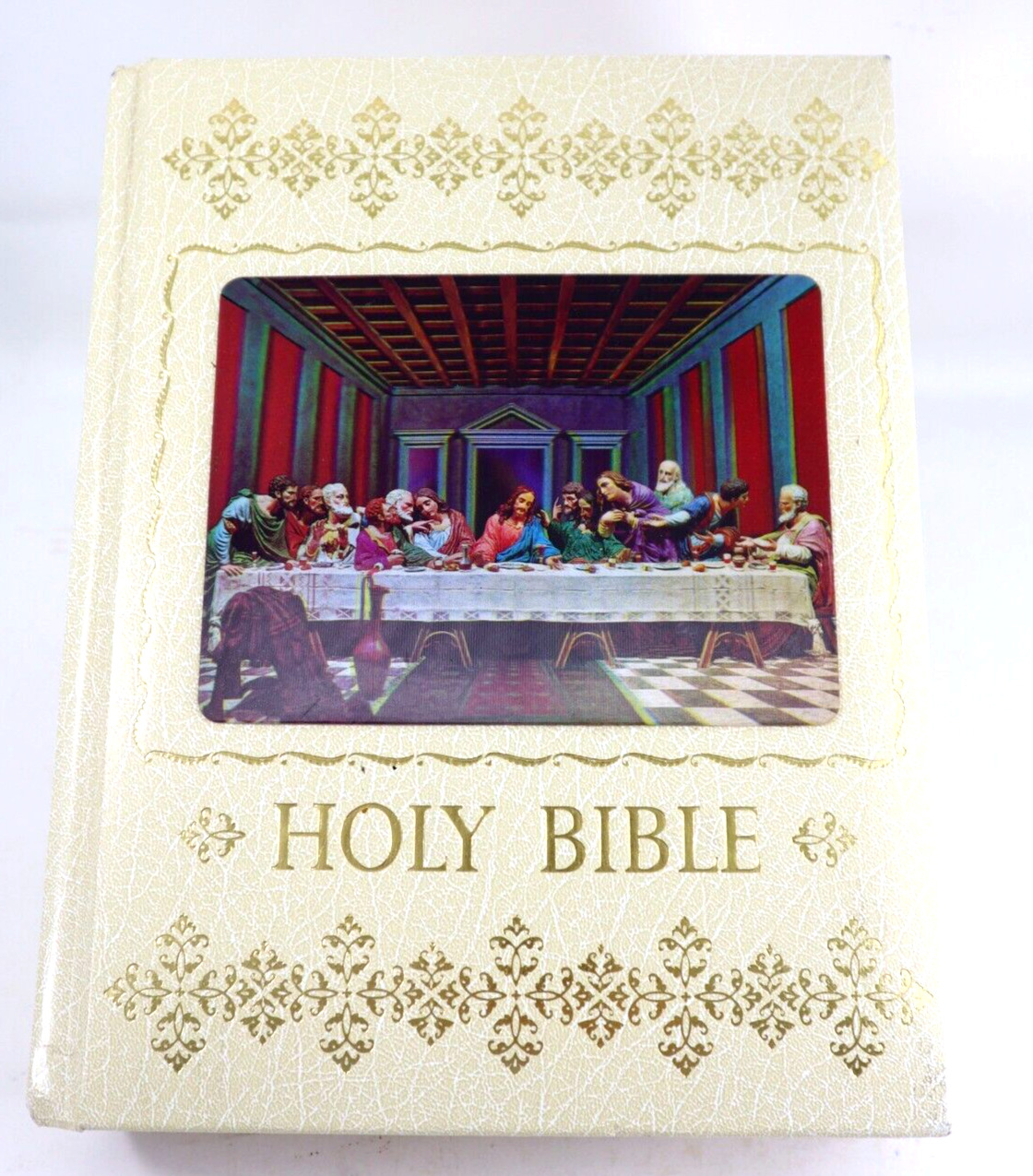 Vintage Large Catholic Family Bible Holographic Cover 1970 Edition Graphics