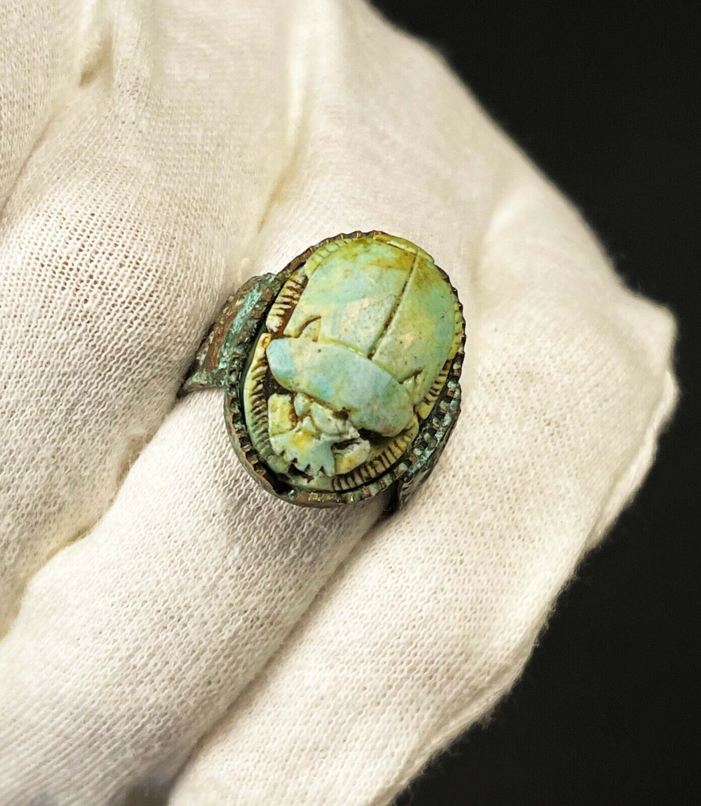 Rare Ancient Egyptian Scarab Ring with the beautiful Details