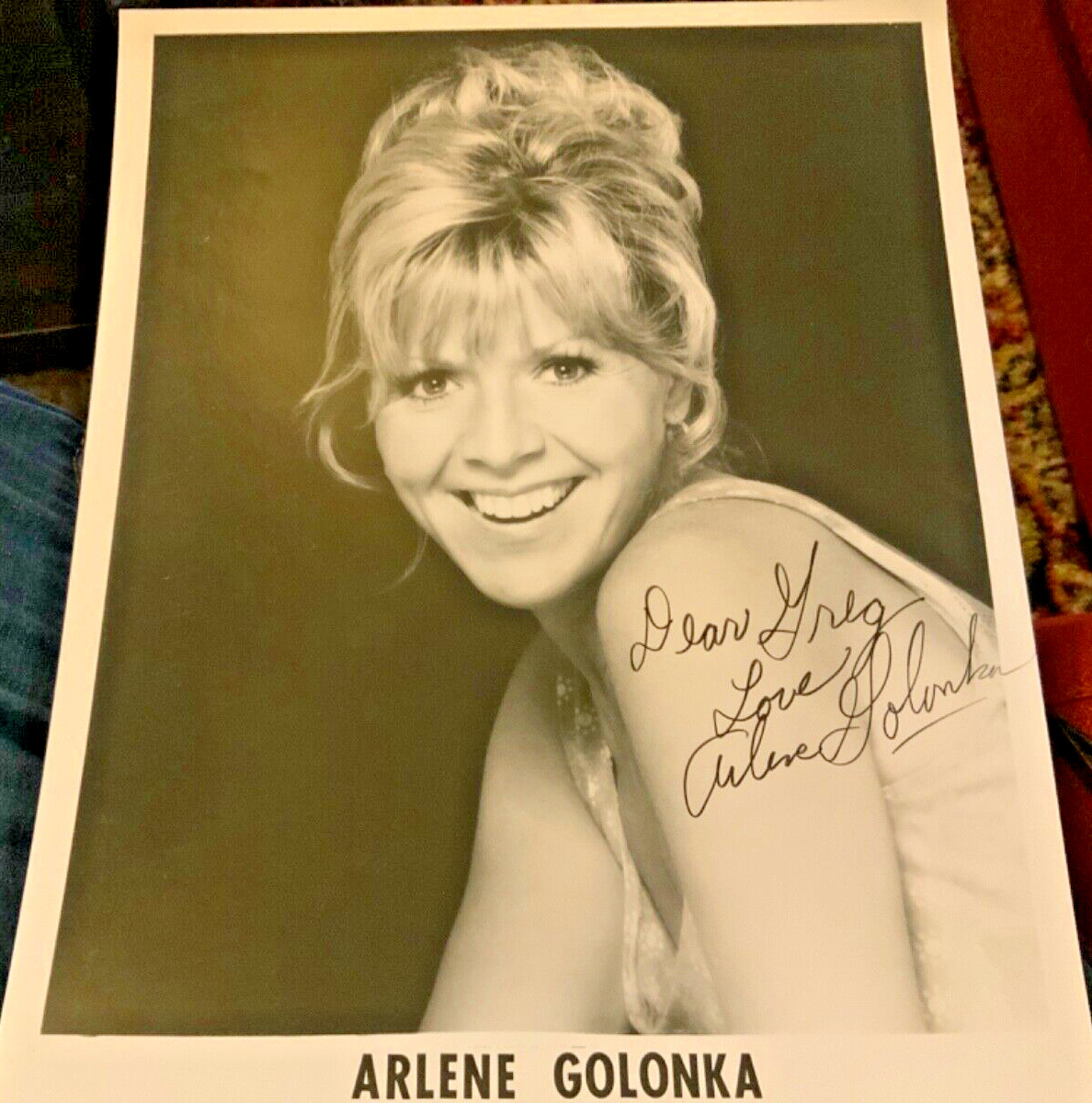 Arlene Golonka Actress Signed Autograph 8 x 10 Photo
