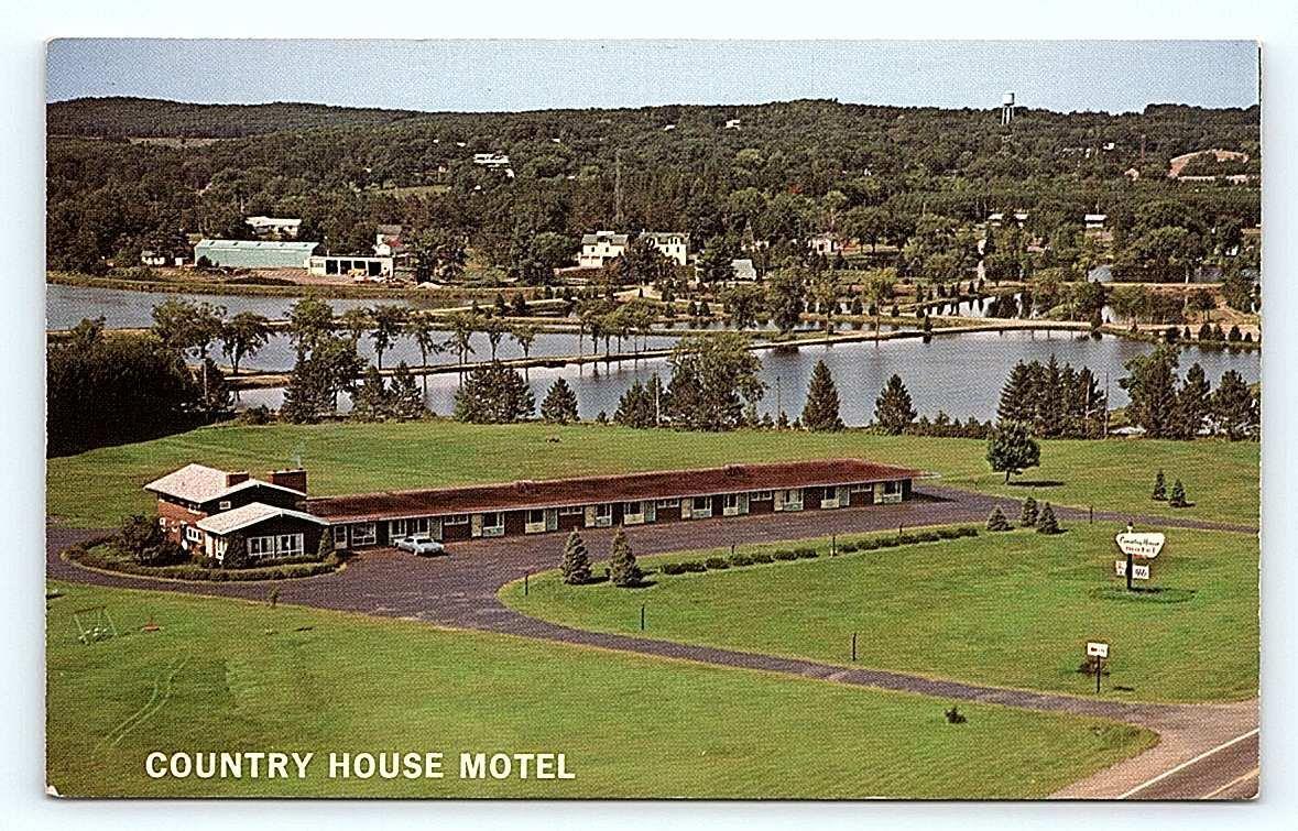 SPOONER, WI Wisconsin ~ COUNTRY HOUSE MOTEL c1960s Washburn County Postcard
