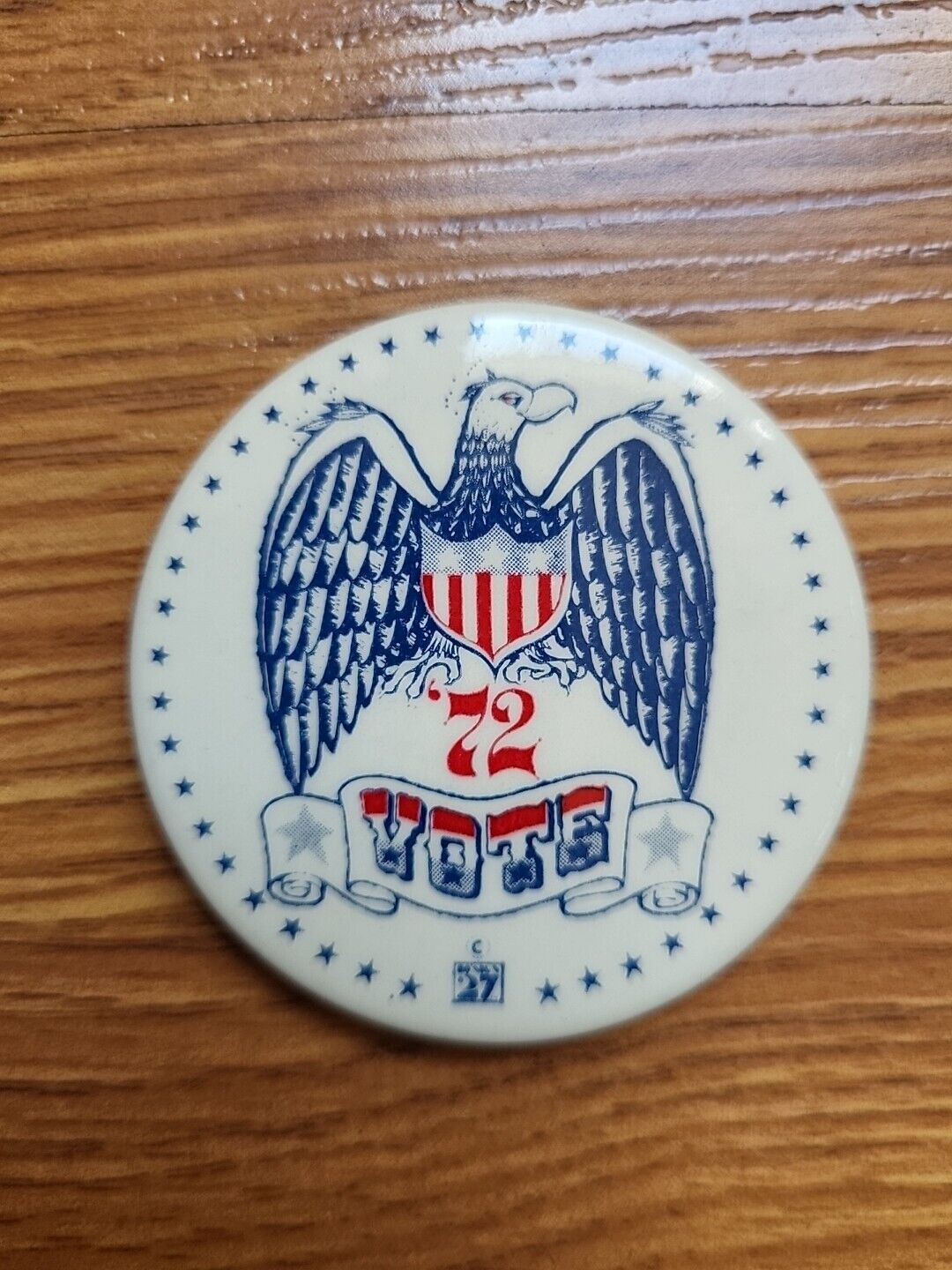 Vintage 1972 \'72 Vote Button Bald Eagle Nixon/McGovern Election 2.25\