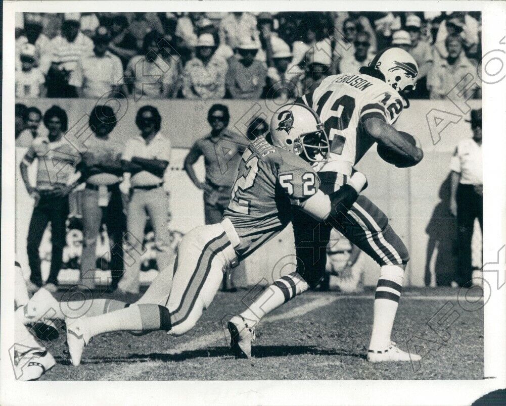 1978 Buffalo Bills Joe Ferguson Sacked By Tampa Bay Paul Harris Press Photo