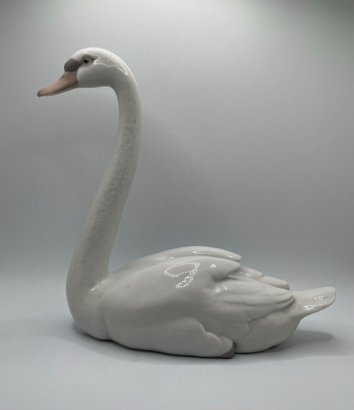 LLADRO DAISA 1983 Graceful Swan #5230 Collectable Vintage Figurine Made in Spain