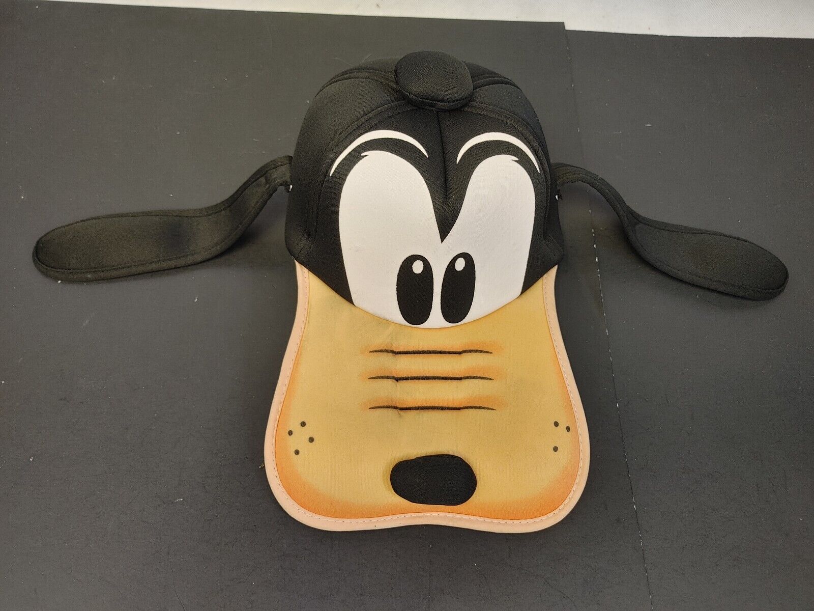 Vintage Disney Parks Goofy Hat Long Ears Teeth Goofy Foam Cap Stretch Adult Size