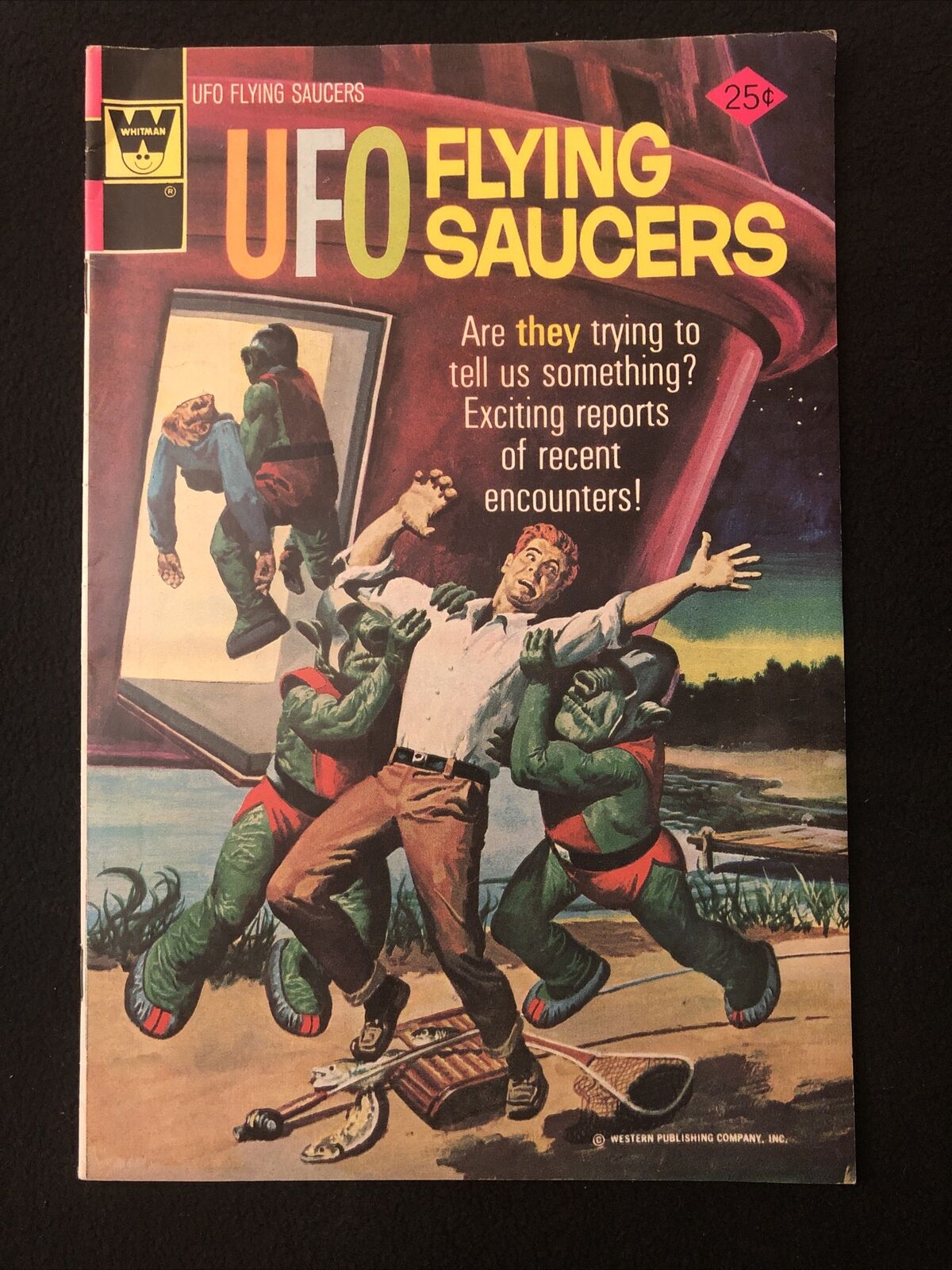 UFO FLYING SAUCERS 4 6.5 WHITMAN 1974 UW