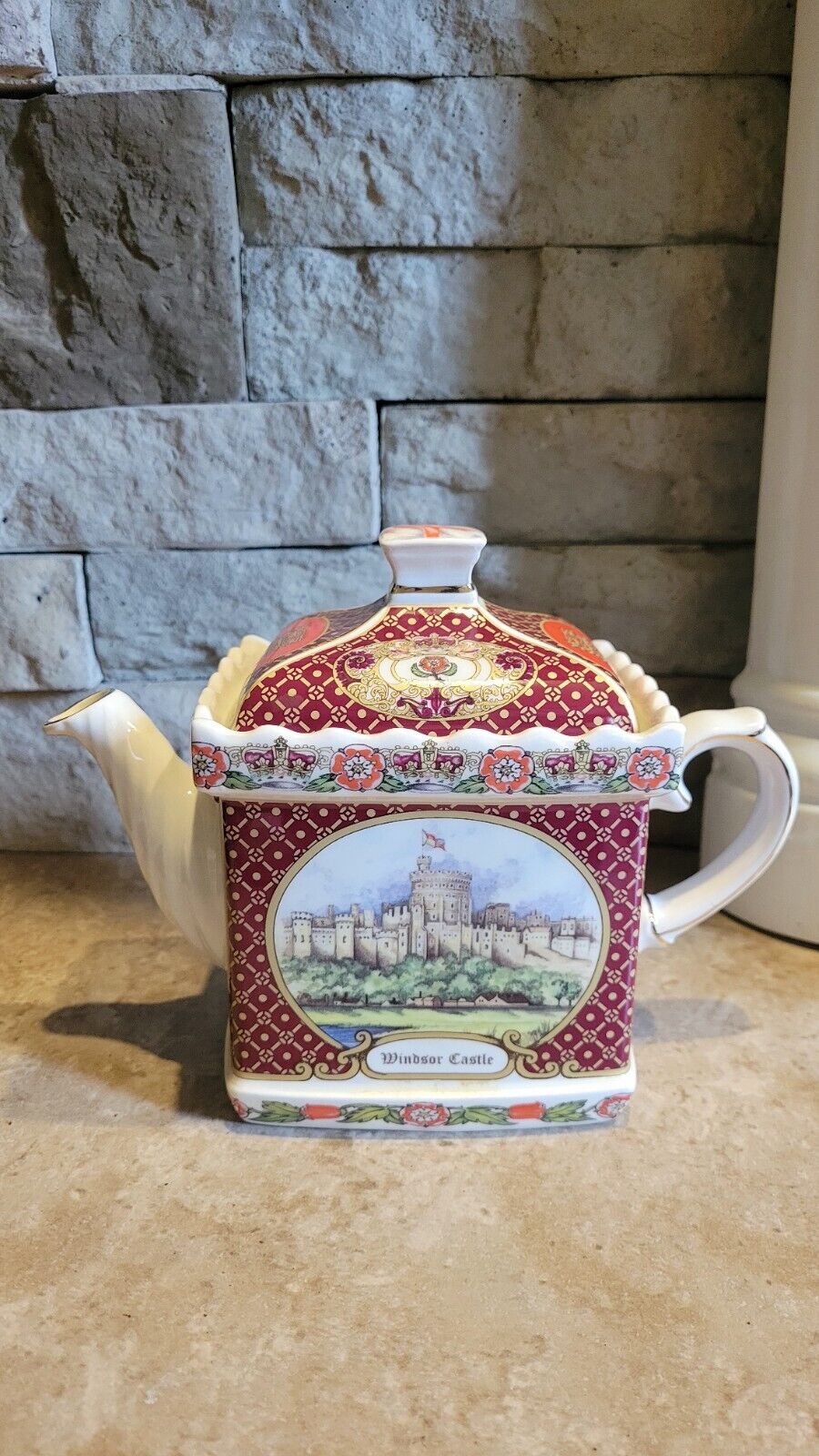 James Sadler Teapot Best Of British Windsor Castle UK Royalty Made in England