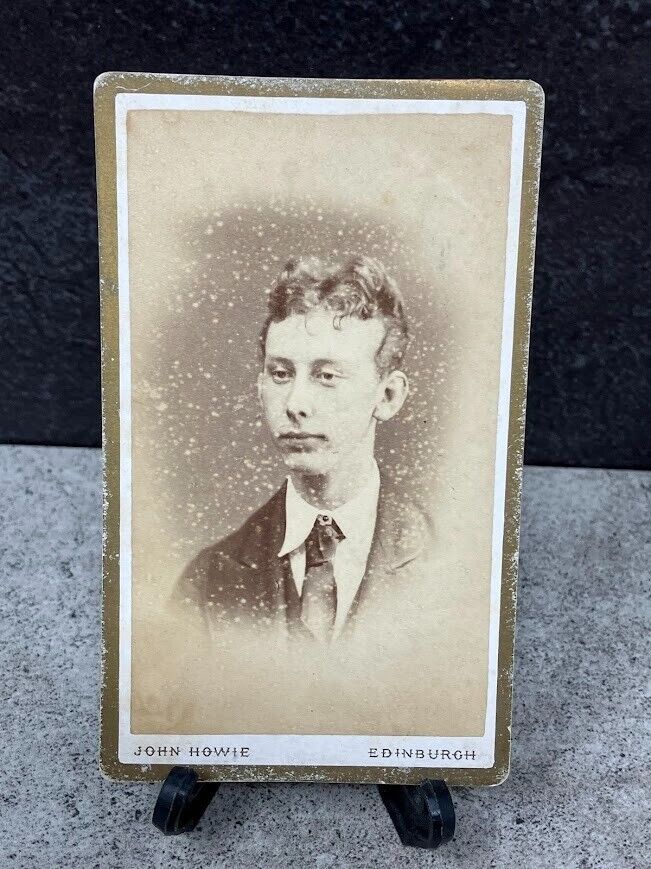Antique CDV Photo - Young Man in suit with curly hair, by John Howie
