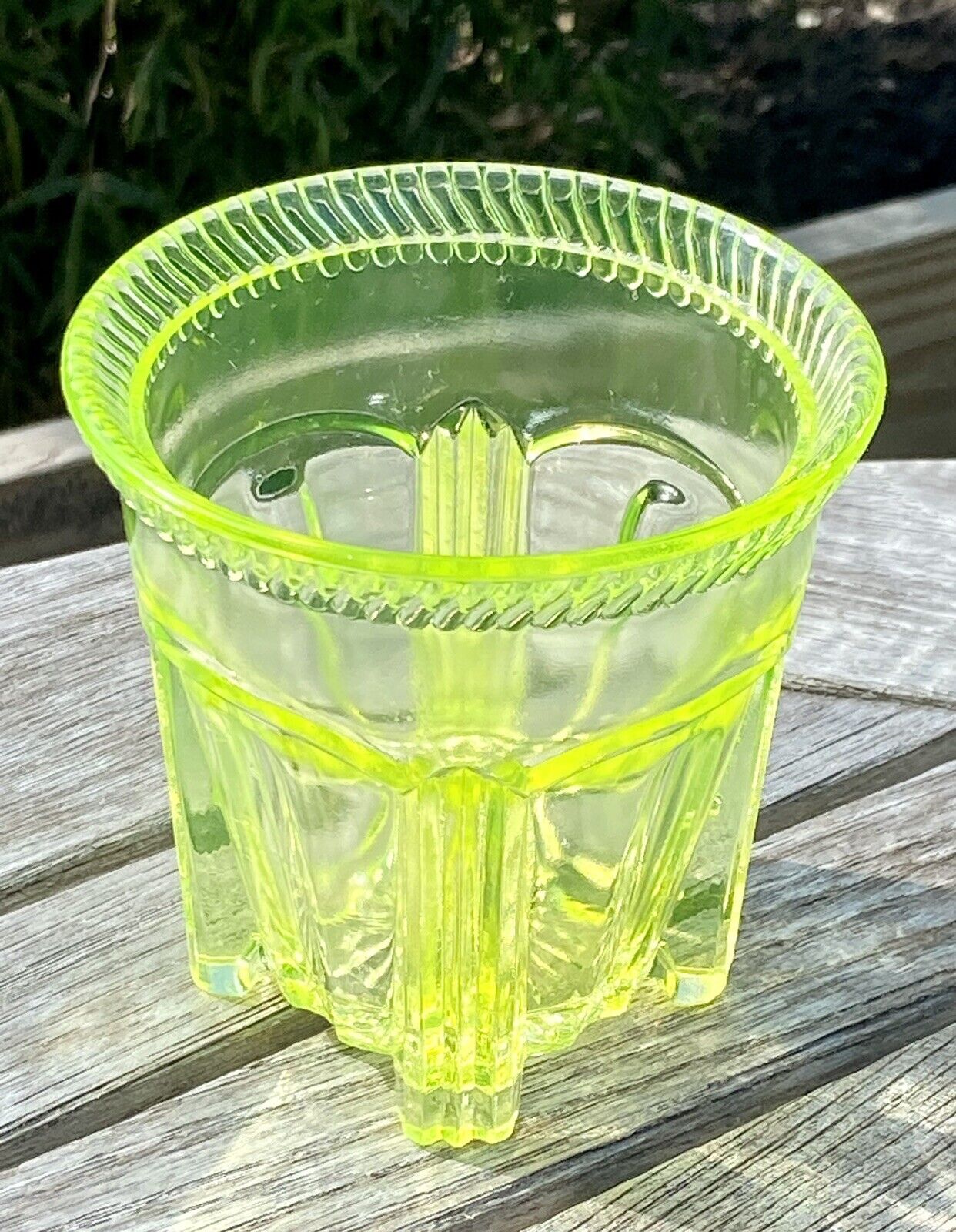 Vintage URANIUM GLASS Jar Vessel Bowl Container Green Depression Glows Vaseline