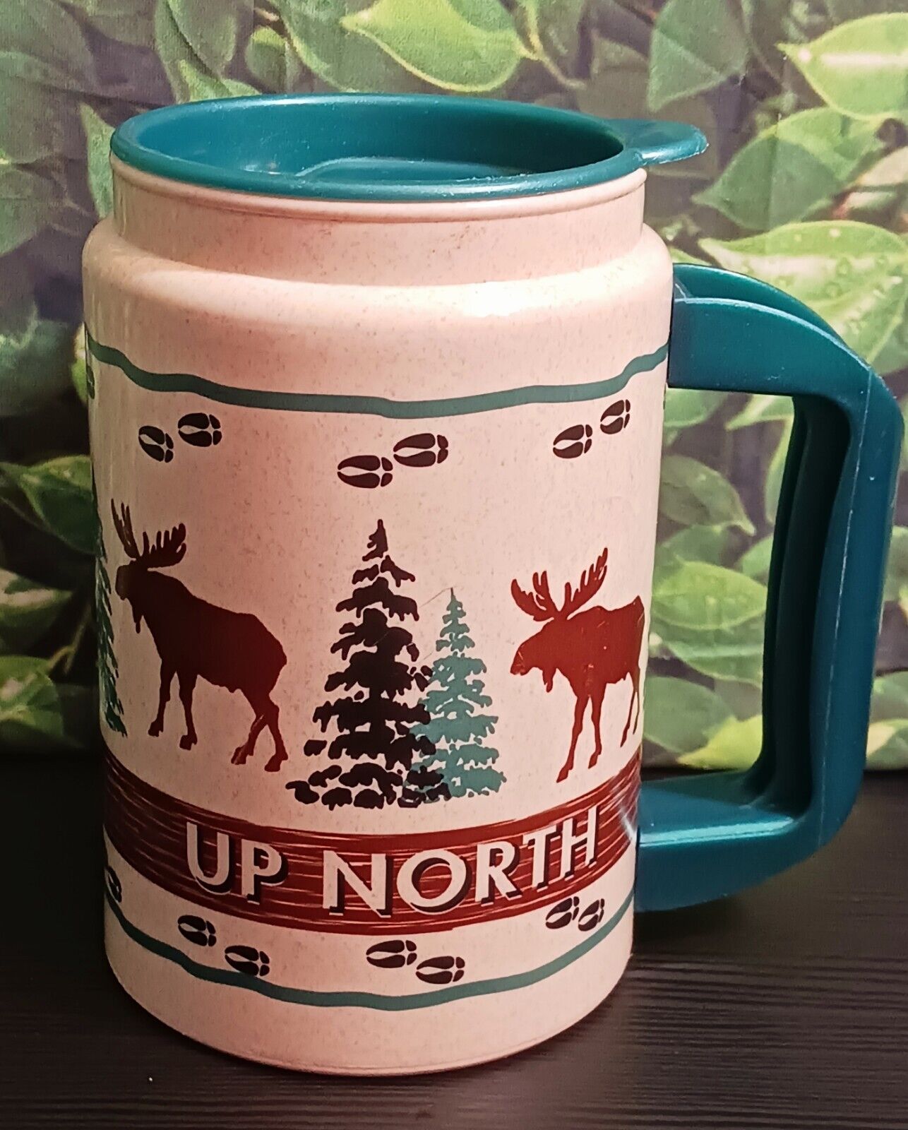 Vtg Whirley Travel Mug UP NORTH Moose Pine Trees Made In USA Hot Or Cold Cup