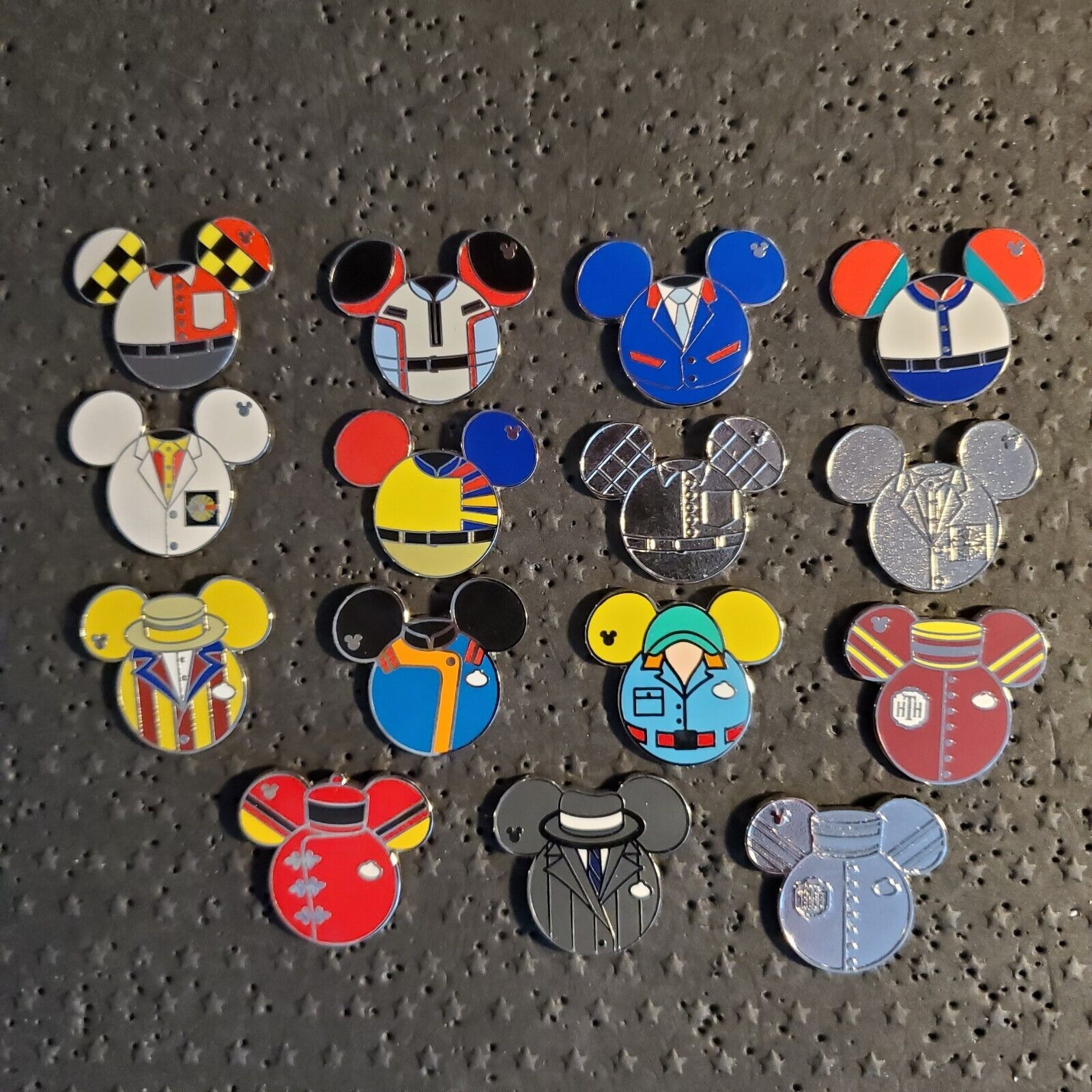 HIDDEN MICKEY ICON COSTUME ATTRACTIONS  15 PIN LOT COMPLETERS CHASERS AUTHENTIC