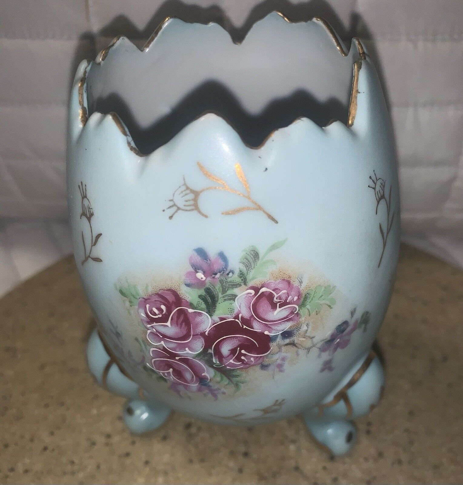 Vtg. 1962 Inarco Footed Egg Vase E-116/M Gold Trim and Roses