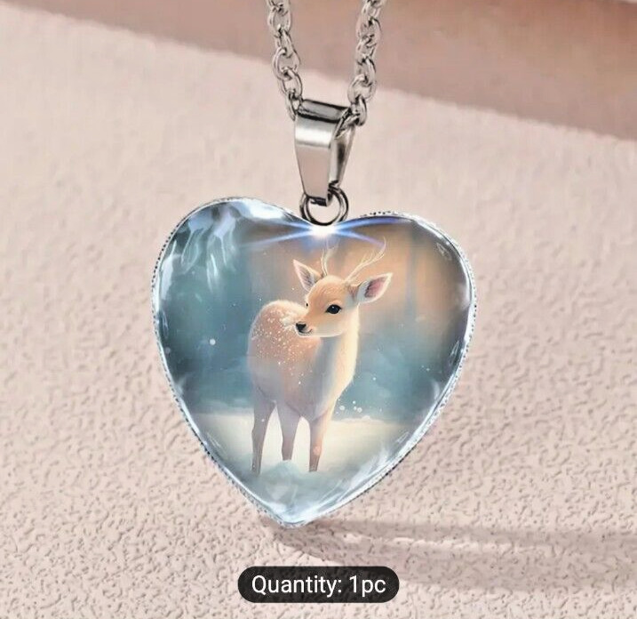 Cute Exquisite Sika Deer Animal Pattern Heart-Shaped Pendant