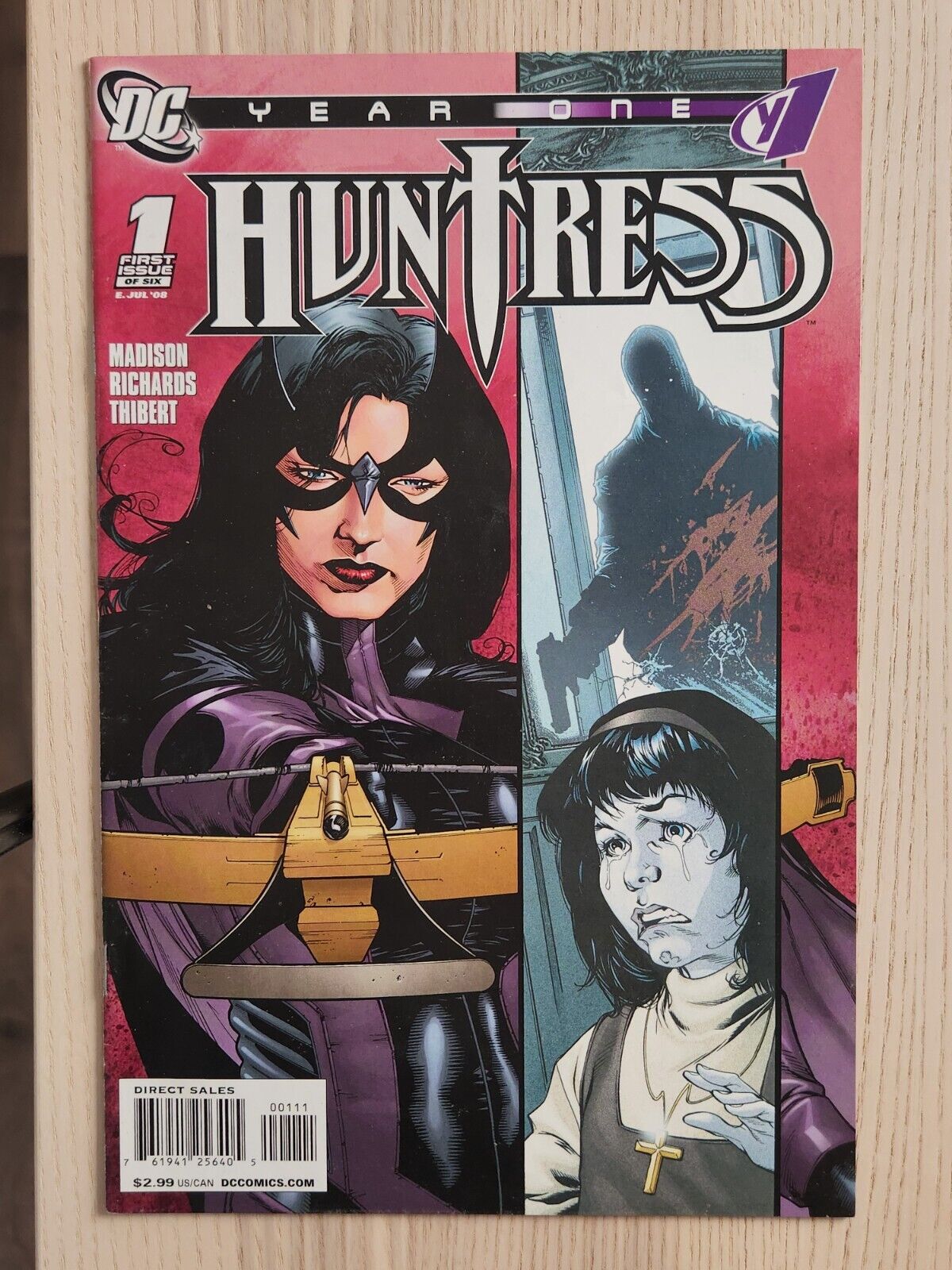 Huntress Year One #1 DC Comics 2008 High Grade Copy