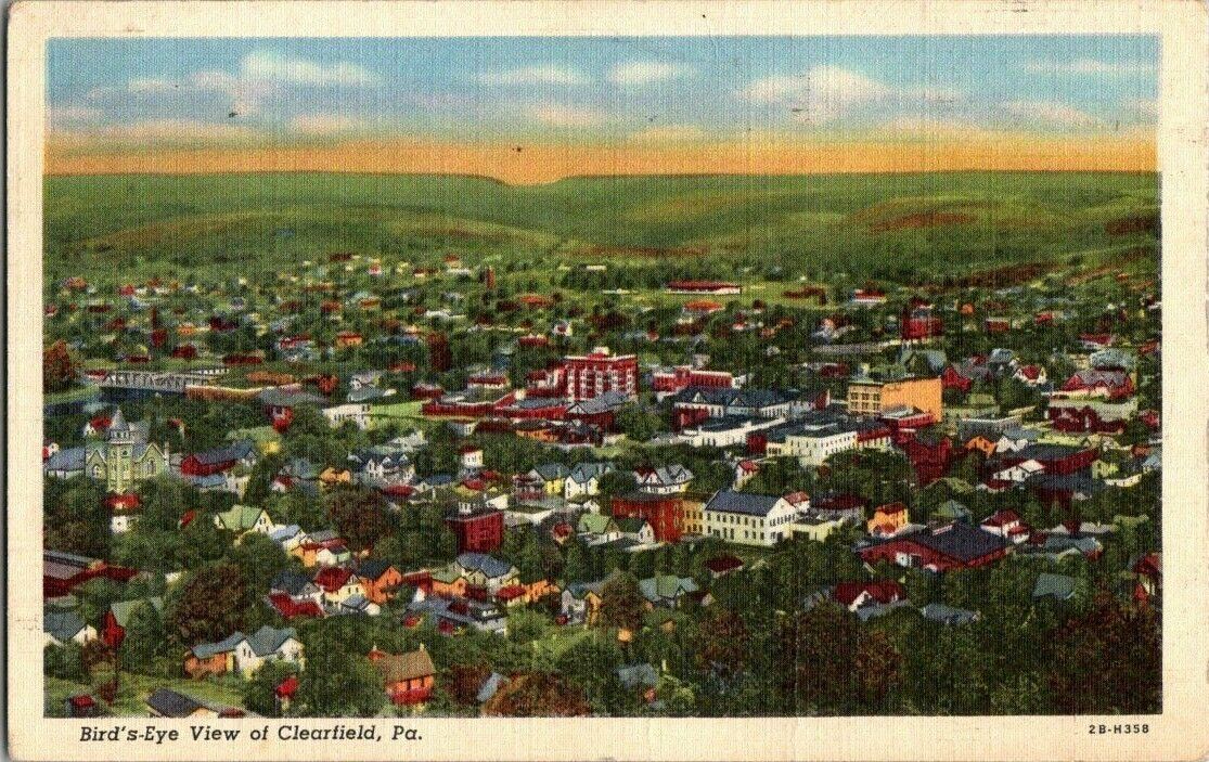 1940\'S. BIRDS EYE VIEW OF CLEARFIELD, PA. POSTCARD 1A24