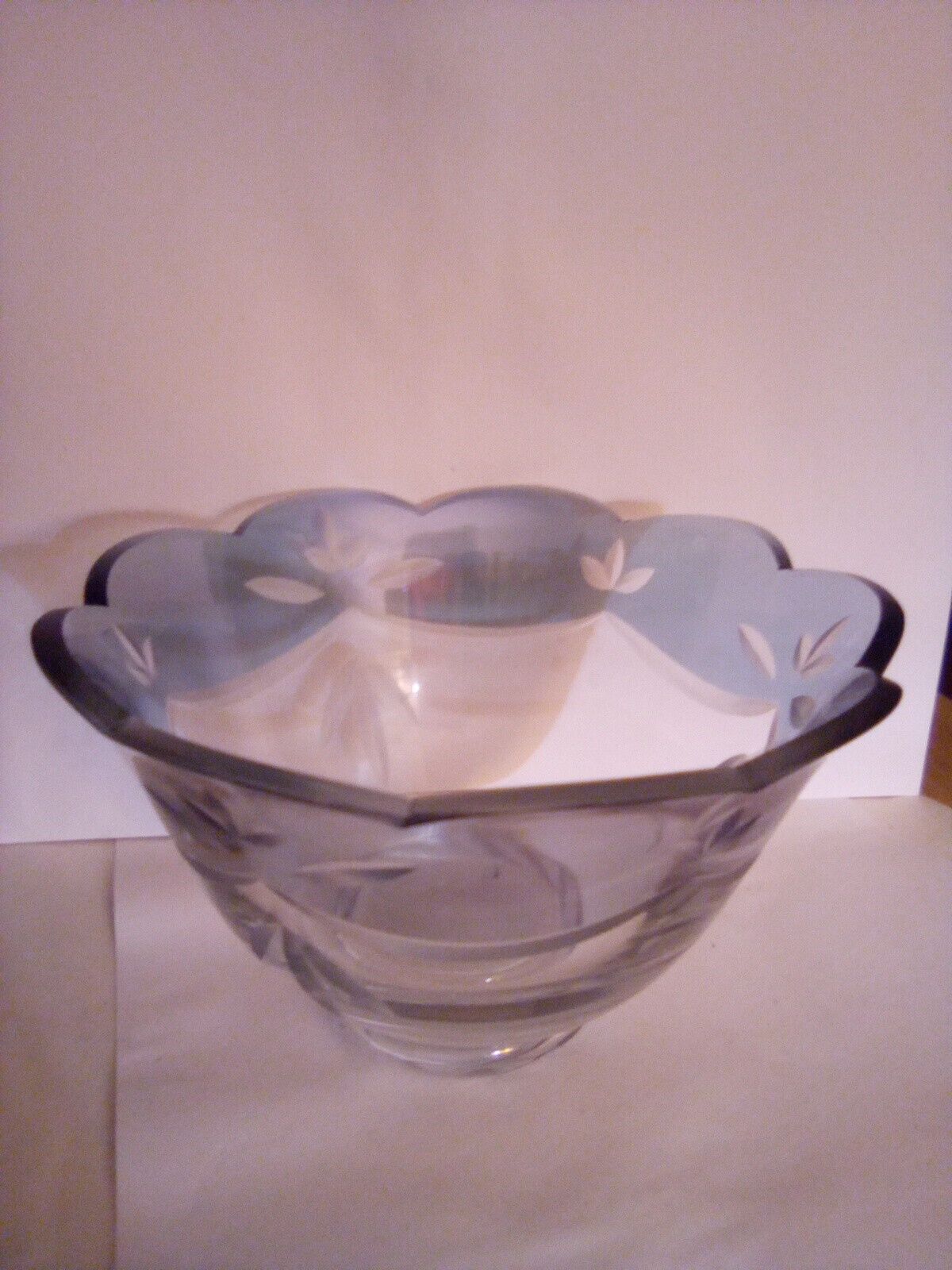 Discontinued Lenox Swedish Lodge Crystal Cut FLOWERS.Excellent condition.#96