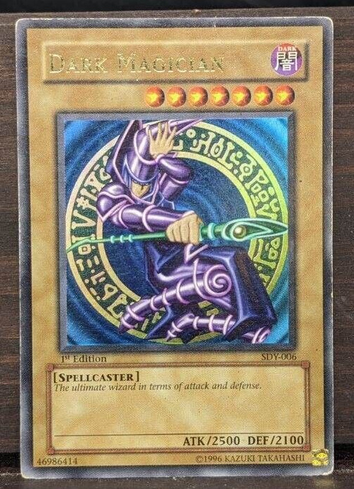 1996 Yu-Gi-Oh Dark Magician SDY-006 HOLO Card
