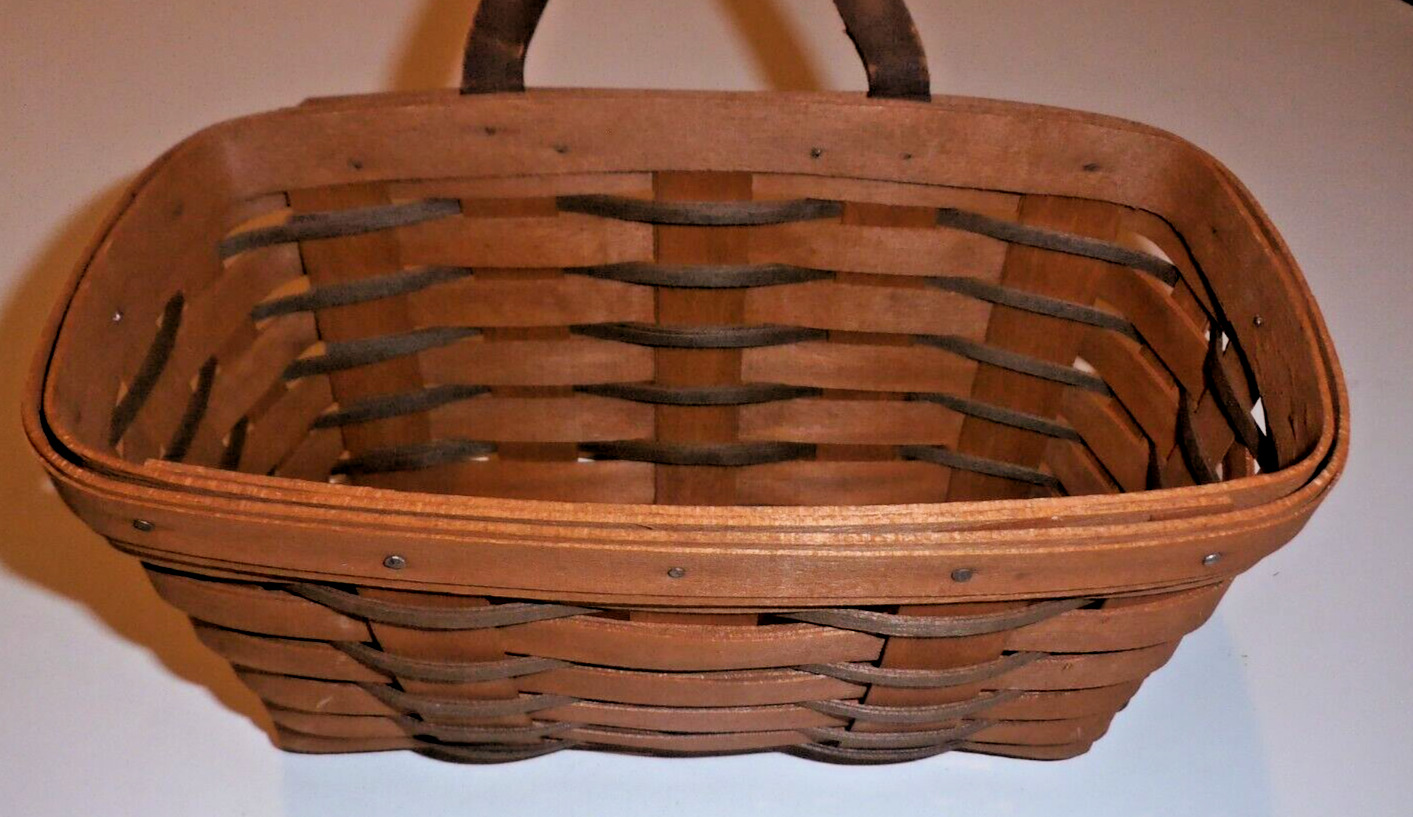 Longaberger Medium Key Basket With Leather Handle Wall Mounted