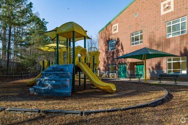 school for sale Providence spring elementary located in Charlotte nc 