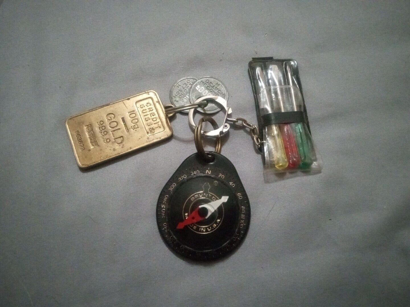 Vintage Keychain Set Rare Brunton Compass USA And Souvenir Gold Very Neat Htf